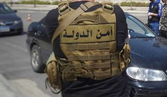 أمن الدولة في النبطية ختمت بالشمع الاحمر معملا في بلدة أنصار لوجود مواد منتهية الصلاحية