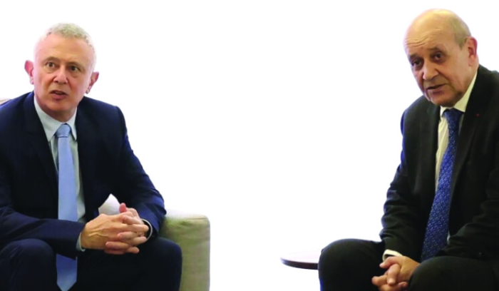 لودريان.. لا مبادرة حوارية وتشديد على عمل اللجنة الخماسية