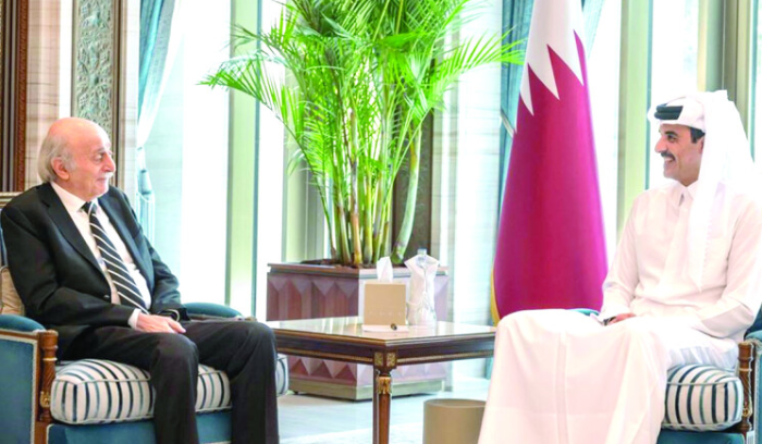 ماذا سمع القطريون من جنبلاط؟