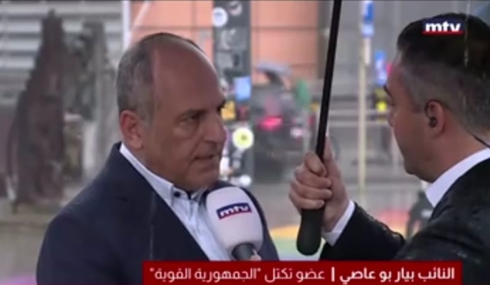 بو عاصي من بروكسيل: النظام السوري والدول المانحة يعرقلون عودة السوريين إلى سوريا