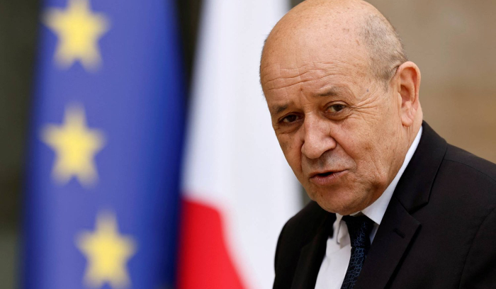 لودريان في مهمة استثنائية لإخراج انتخاب رئيس للبنان من المراوحة<br />
يحذر من هدر الفرصة لمنع التدحرج نحو المجهول