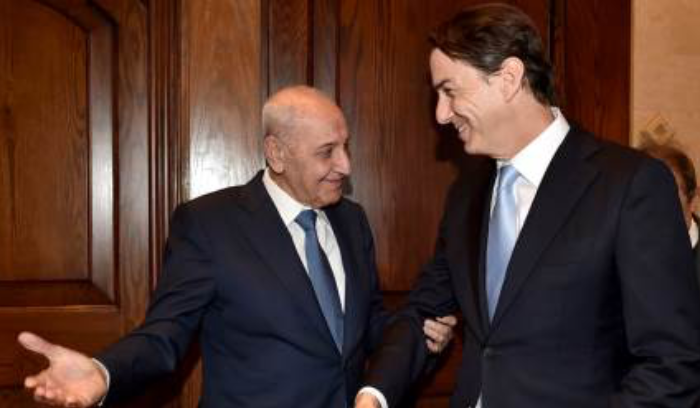 سباق التفاوض الإقليمي: 