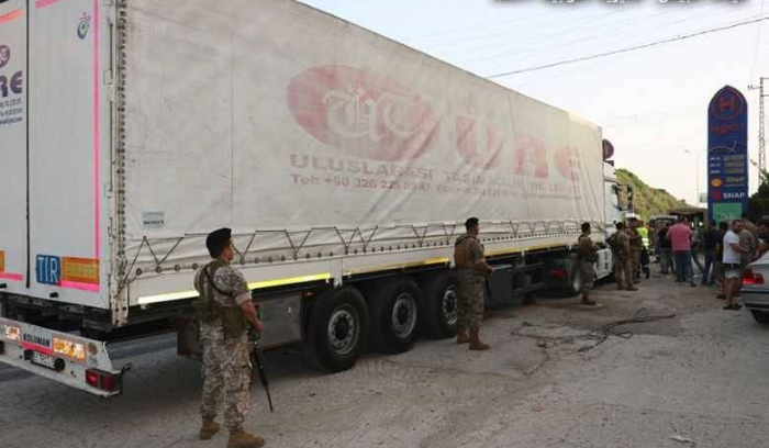 طرق لبنان مُشرعة أمام شاحنات السلاح المهرَّب<br />
عامل الصدفة وحده كشف بعض نماذجها