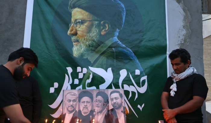 الخامنئي يؤم الصلاة في تشييع رئيسي ورفاقه <br />
وهنية :غزة سوف تواصل المقاومة حتى تحرير كل الأرض