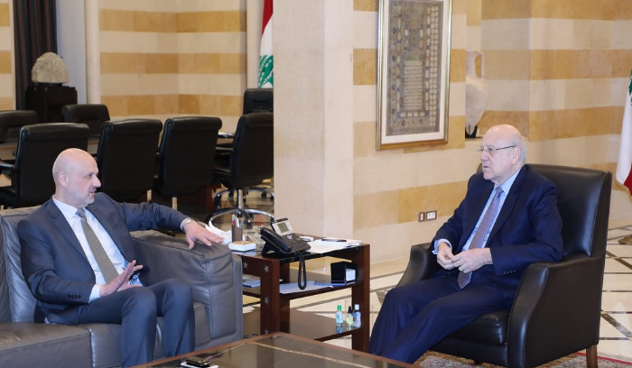 المستجدات الأمنية بين ميقاتي ومولوي