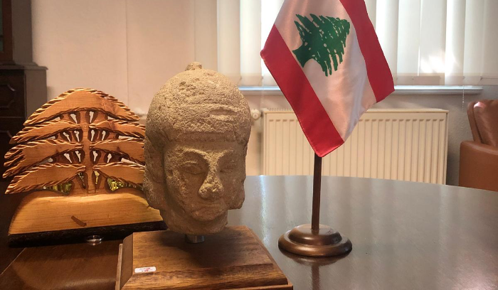وزارة الثقافة وسفير لبنان في ألمانيا ينجحان في استرداد رأس اشمون الأثري