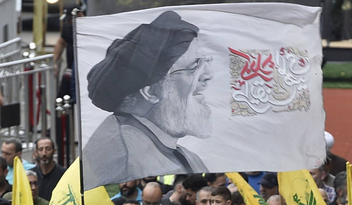 لبنان... «حزب الله» يصعّد تكتيكياً تحت سقف «قواعد الاشتباك»<br />
يرى أن «جبهة الجنوب لا تقلّ أهمية عن المقاومة في فلسطين»