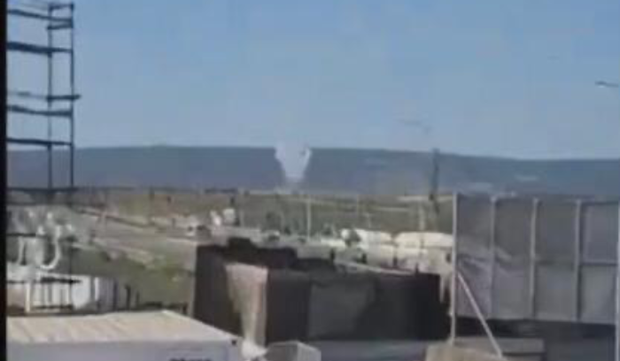 مدفعية حزب الله أطلقت صلبة صواريخ من جنوب لبنان