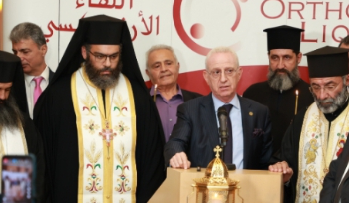 اللقاء الارثوذكسي يشكر كل من ساهم في انجاح مواكبة النور المقدس الى لبنان
