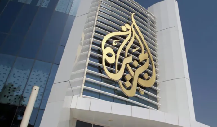 الشرطة الاسرائيلية  تداهم مكتب 