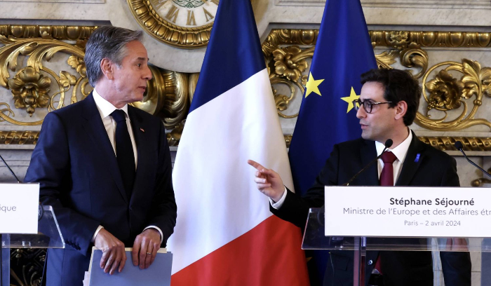 إسرائيل تطالب بترتيبات أمنية لتهدئة الوضع في جنوب لبنان<br />
ترفض العودة إلى ما قبل مساندة «حزب الله» لـ«حماس»