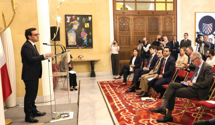 غادر سيجورنيه والإقتراح لم يصل .. ولبنان ينتظر هدنة غزة