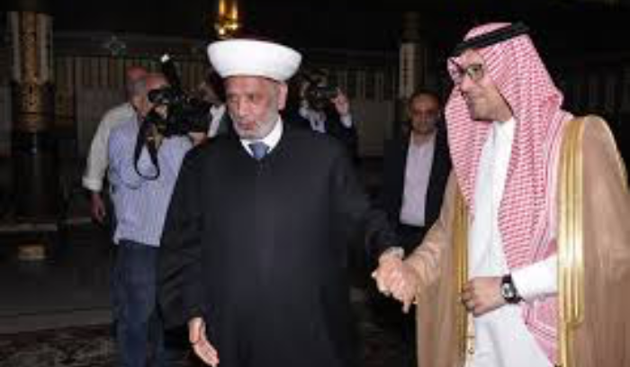 توجُّه أميركي - فرنسي للاستثمار جنوباً بعد تطورات رفح!<br />
المعارضة تتوعَّد قانون التمديد للبلديات.. وخطة أمنية هشَّة لطريق المطار