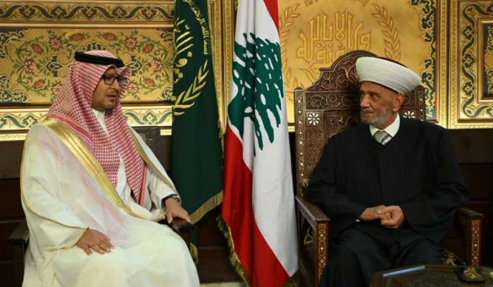 دريان التقى بخاري: الإصلاح يبدأ في انتخاب رئيس للجمهورية وتشكيل حكومة قوية