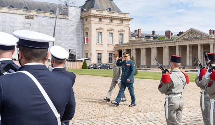 عون في باريس وعثمان في واشنطن... هل طلب المساعدات مسؤولية السلطات الامنية؟