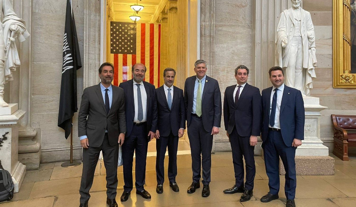 واشنطن تدعو اللبنانيين للذهاب إلى الخيار الرئاسي الثالث<br />
طمأنت المعارضة بأن «لا مقايضة بين انتخاب الرئيس والقرار 1701»