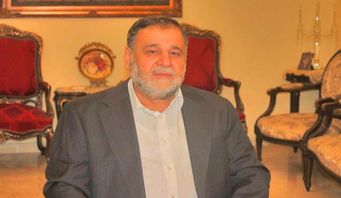 سرقة حذاء نائب سابق