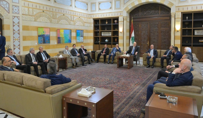 لقاء تشاوري بين ميقاتي وعدد من الوزراء في السرايا