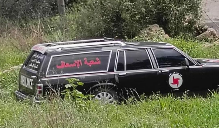 بالصورة: إحراق سيّارة إسعاف في منفّذية الغرب  بالحزب السوري القومي الاجتماعي في بيصور