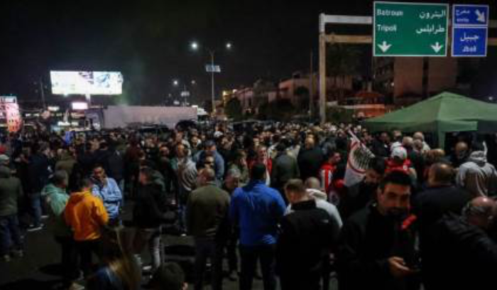 الانقسام اللبناني: 