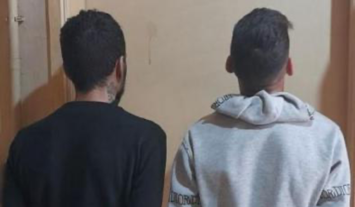 يمتهنان سرقة وسلب الضحايا بقوة السلاح وبخاصة في محلة وسط بيروت