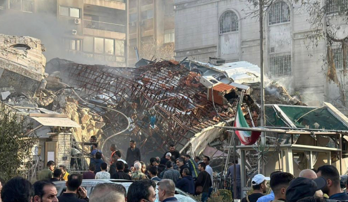 مشاهد الجثث والدمار في 