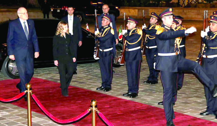 إسرائيل تكثف استهدافها المدنيين .. قلق فرنـسي من التصعيد.. الخماسية: استعجال الرئيس