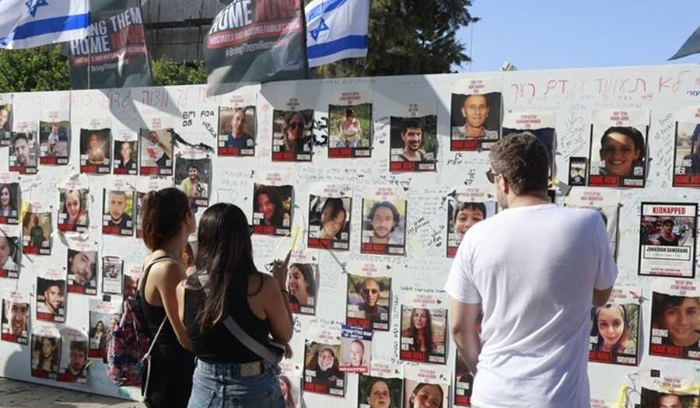 إسرائيل وافقت على الإفراج عن 700 أسير فلسطيني مقابل  ماذا؟