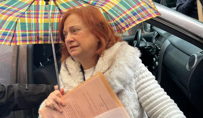 حزب الله ينكفئ عن التصعيد.. ومخاطر مغامرة رفح قد تقلب الحسابات<br />
بكركي تنأى عن توريطها بالانقسامات.. وغادة عون أمام المجلس التأديبي