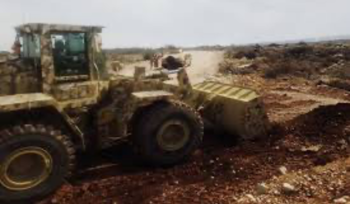 سلام يخسر الكباش الاول مع عون : سعيد حاكما للمركزي<br />
رئيس الجمهورية يضع النقاط على الحروف قبل لقاء ماكرون<br />
<br />
 ضمانات سعودية لتنفيذ التفاهمات الامنية بين لبنان وسوريا – ابراهيم ناصرالدين