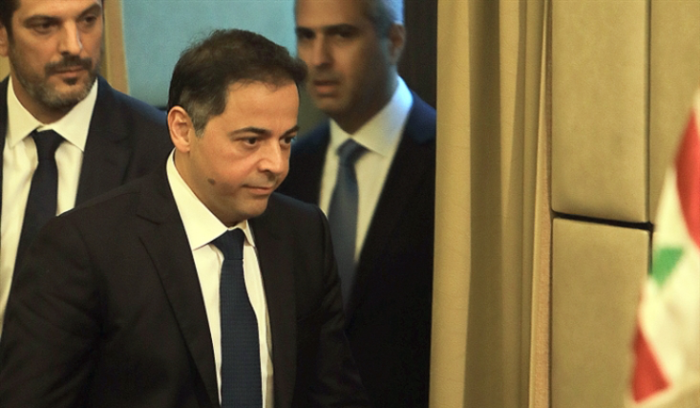 منصوري اتّفق مع الأميركيين على كبح اقتصاد الكاش: الخزانة الأميركية تبحث عن «تمويلات حماس»