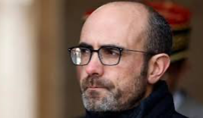 رئيس الاستخبارات الفرنسية في بيروت: الجنوب والإرهاب والهجرة