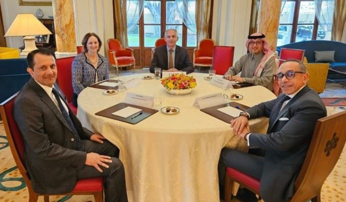 الاستحقاقات الدستورية في مهبّ الريح ربطاً بغزة والجنوب اللقاء السداسي في الرياض الأبرز وهوكشتاين لا يعود قريباً