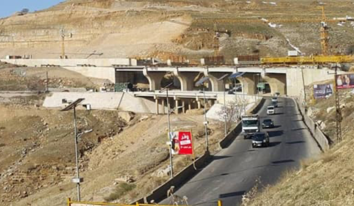 توقيت جديد لسير الشاحنات على طريق ضهر البيدر