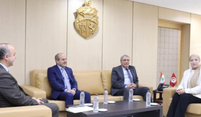 مراجعة اتفاقية التعاون القضائي بين وزير العدل ونظيرته التونسية