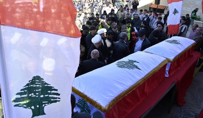 «حزب الله» يسقط «محلّقة» وإسرائيل تستهدف منشآت عسكرية له
فضل الله: نتعامل مع هذه المرحلة بأعلى درجات الدقة والحكمة