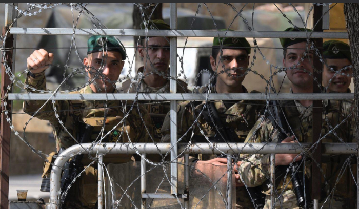 التقاذف والتنصل والتأجيل لا تنتج قانوناً يردّ الودائع ولا يشطبها!