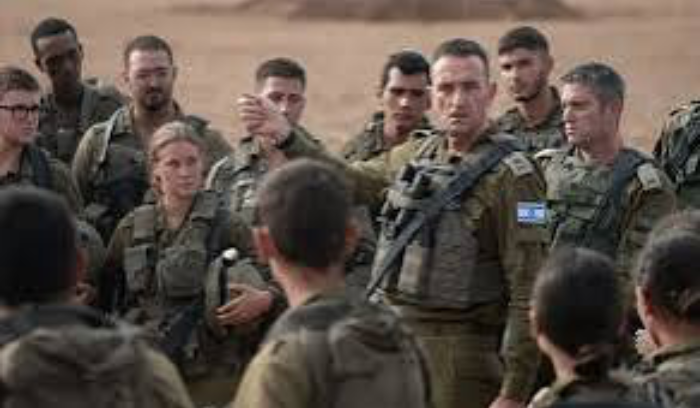 حزب الله يقصف رئيس الأركان الإسرائيلي والأخير يتوعد<br />
العسكريون «يفتحون» طريق مجلس الوزراء غداً.. والمدنيون يتجرّعون «كأس الحرمان»