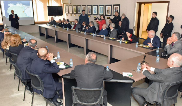 السفراء العرب استهلوا جولتهم في غرفة التجارة <br />
المرتضى:طرابلس الموجب الضامن لوحدة الكيان <br />
 دبوسي: نتطلع الى إستثمارات تعزز  الاعمار والسلام