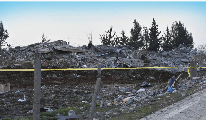 حزب الله يهز «عرش» التفوّق الجويّ «الإسرائيلي»… ويتلاعب بـ«مقلاع داود»<br />
ساعات من «حبس الأنفاس» بعد توسّع الجبهة… وواشنطن على خط التهدئة<br />
<br />
«إسرائيل» تضغط لفرض وقف النار… والورقة الفرنسيّة لم تجد من «يشتريها»!