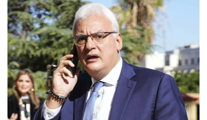 القرم ماضٍ بتلزيم خدمة الـE-WALLET... والحجّة: الشركتان 