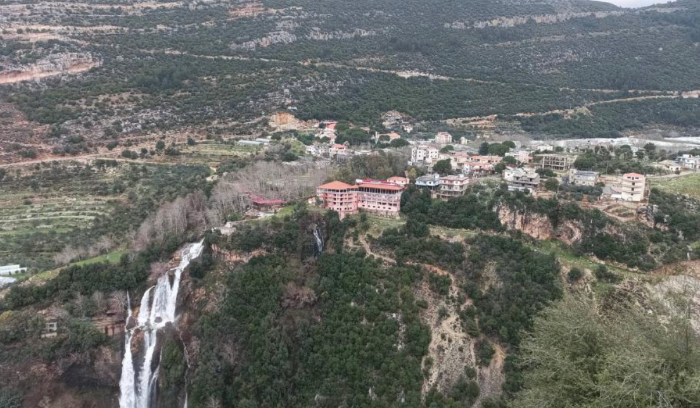 بساتين العصي تهزّ العصا لضبط النزوح... وسهل 