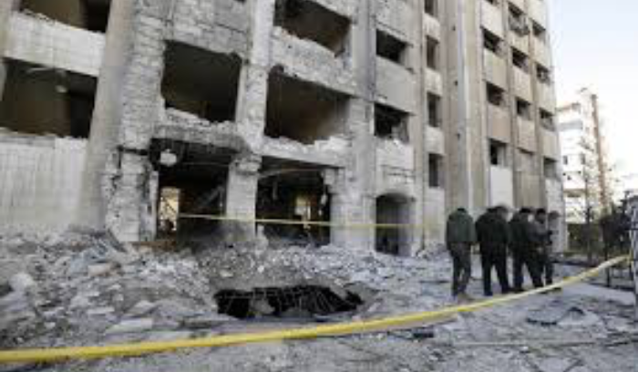 قتيلان وجريحان في قصف اسرائيلي على كفرسوسة بينهم شخصية ايرانية