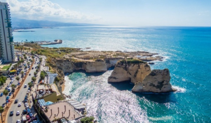 أوراق لودريان في بيروت ... وإيجابية دولية مشروطة