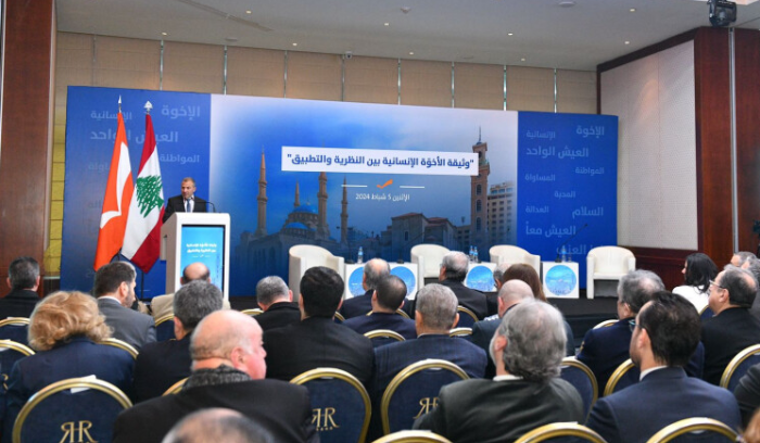 زحمة موفدين حول الرئاسة والحدود .. إسرائيل تواكب مهمّة هوكشتاين بتهديدات للبنان