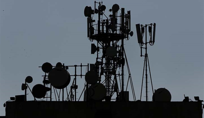 شبكة الاتصالات اللبنانية بيد إسرائيليين