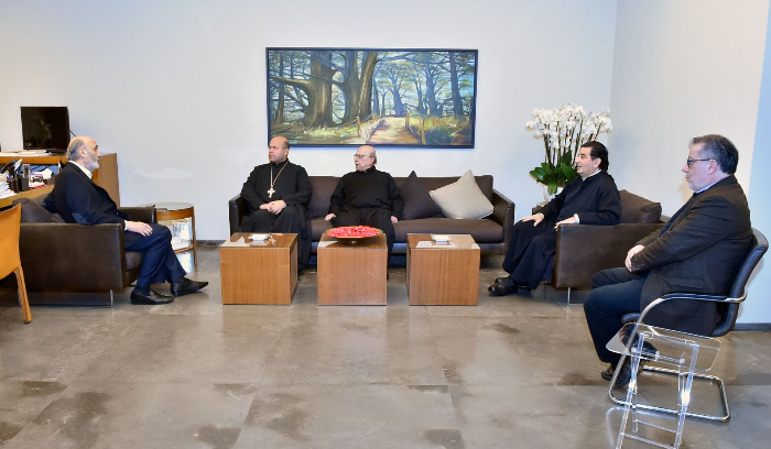 جعجع  التقى وفدًا من الرهبانية اللبنانية وبحث معهم قضايا وطنية وتربوية