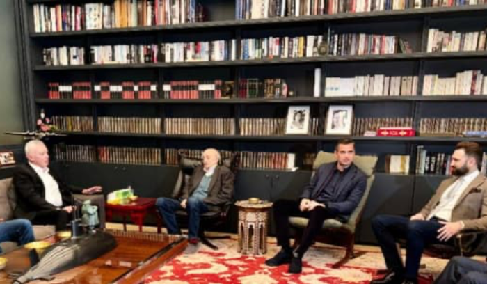 ماذا دار بين فرنجيّة وجنبلاط؟