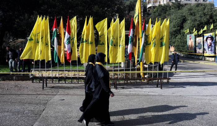 «كتائب العز الإسلامية»... تنظيم جديد يستهدف إسرائيل من الحدود اللبنانية<br />
نصر الله يقفل مسارات الحل الدبلوماسي لإيقاف القتال