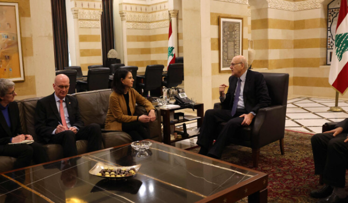 هوكشتاين لتسويق حلّ سياسي معقّد.. وإسرائيل تُهدِّد بسيناريو غزة